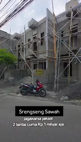 Rumah Ready Jakarta Selatan 2-lantai, Siap Huni, SHM