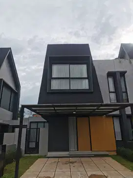 JUAL CEPAT Full Furnish Siap Huni Shila Sawangan