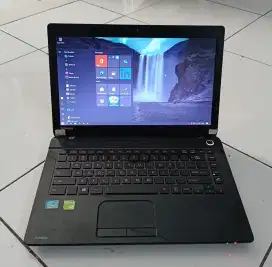 Toshiba i7 dual vga ram 8 SSD 256 rendering programing kuliah aman