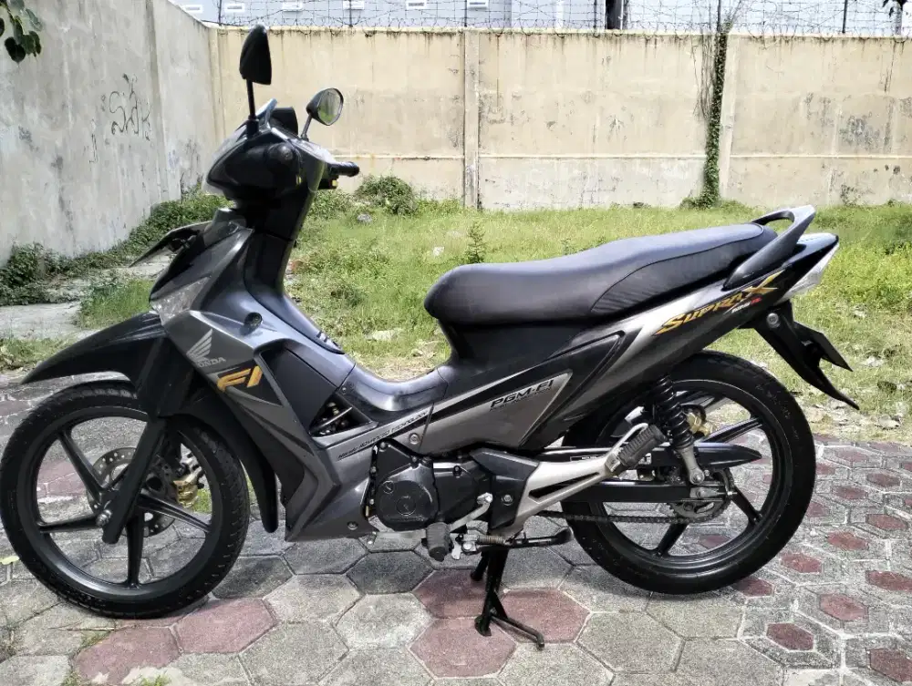 Supra 125 fi 2011 mulus terawat mesin segel top condition