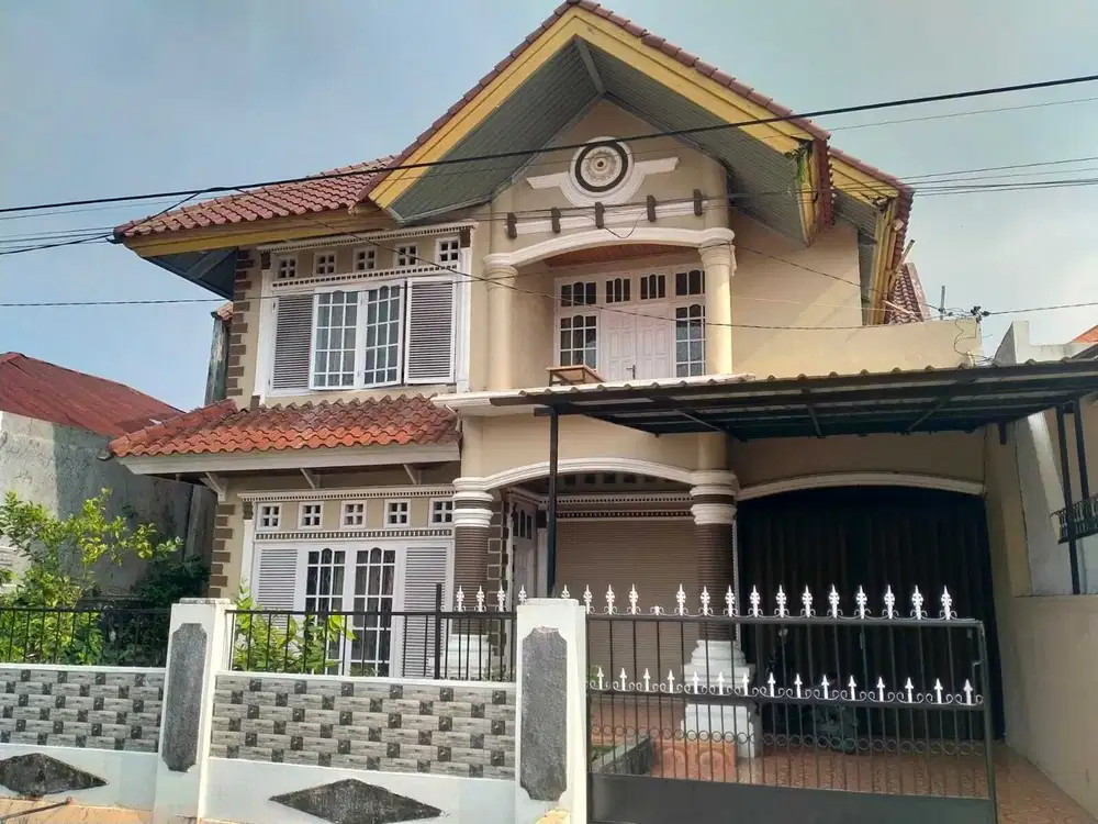 Rumah 2 Lantai, Jl Semeru IV. Gn Pangilun Padang Timur