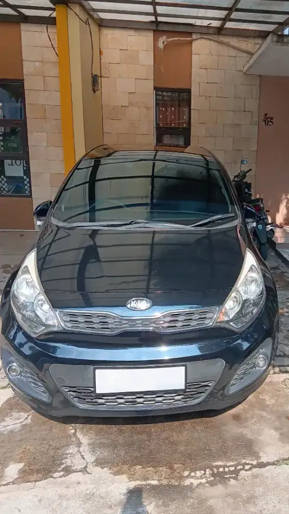 Kia Rio 2013 AT