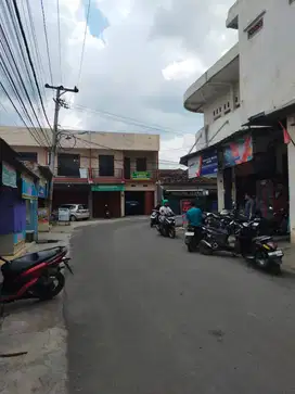 JUAL RUMAH KOST 32 KAMAR TIDUR DEPAN UIN LUAS 521m
