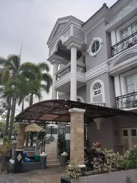 Dijual Rumah Besar di citra garden banjarmasin