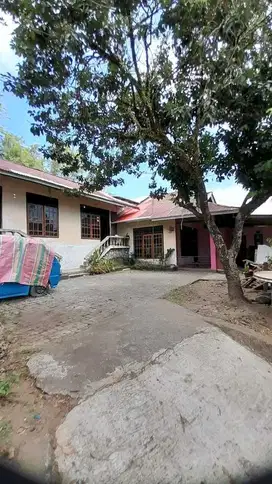 Rumah di kel. Banjer ling III. Tikala. Manado