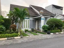 Rumah di kompleks Kekalik dekat Jl Panjitilar