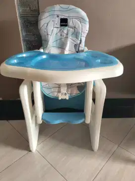 Kursi Makan Bayi BABYELLE Bonus Bouncer Baby