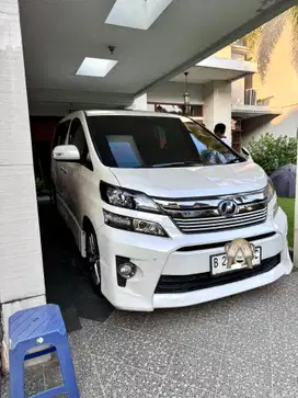 Toyota Vellfire 2013 Bensin