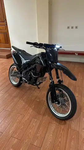 KLX 150 SM TAHUN 2024