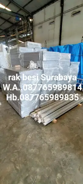 Rak besi siku lubang ramping