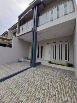 Rumah lux minimalis modern di cigadung sayap dago