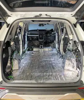 Peredam aluminium anti mengurangi panas dan bising suara dari luar