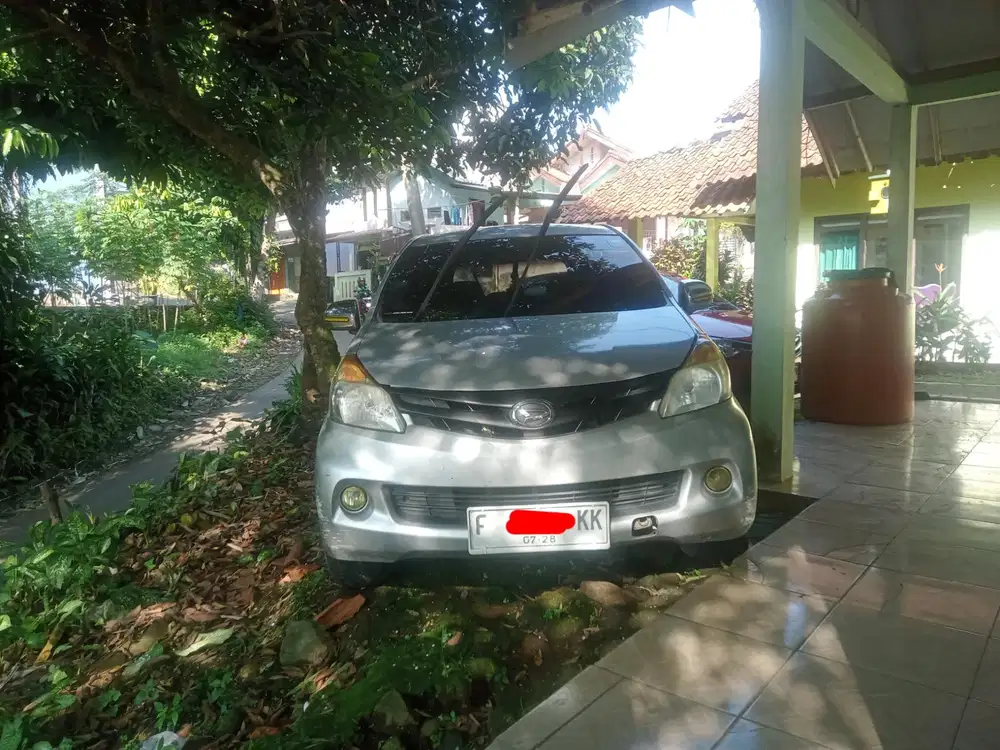 Daihatsu Xenia 2013 Bensin
