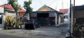 Rumah Usaha/Rumah Tinggal/Kantor Jombang kota