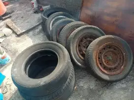 Ban+velg mobil bekas