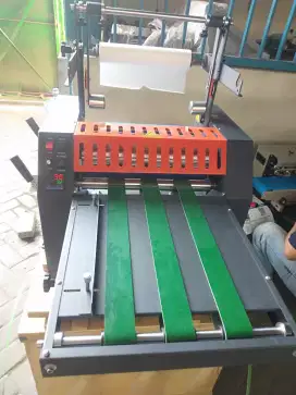 Mesin laminasi panas dan dingin