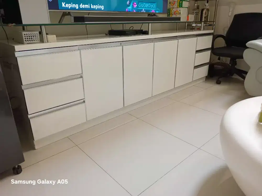 Meja TV  informa
