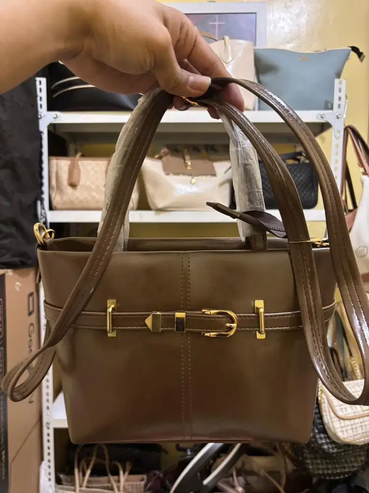Di jual Tas Murah brand Lokal, kualitas bagus, bahan tebal