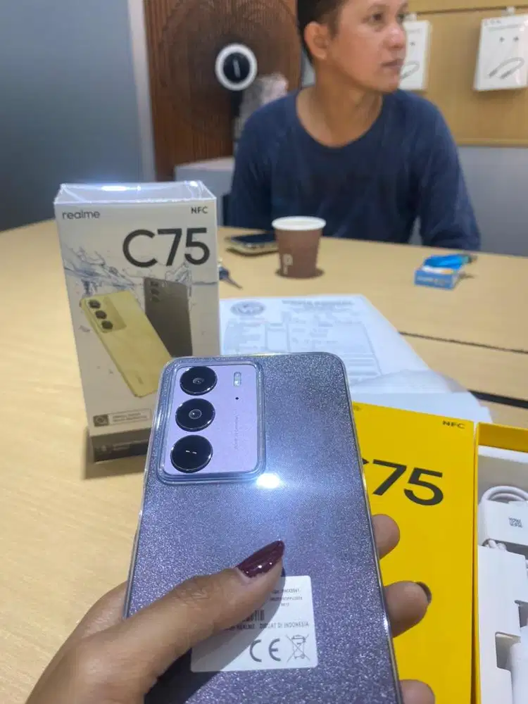 REALME C75 8/128 GB garansi resmi 1 tahun