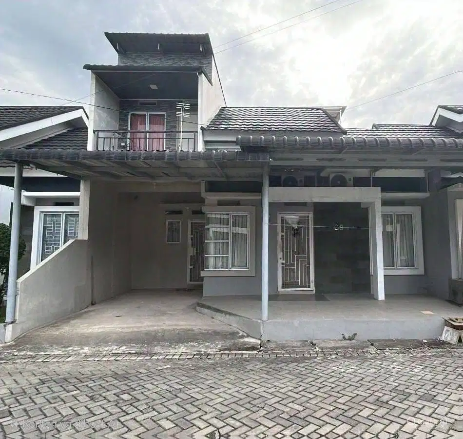Disewakan !! Rumah Pribadi didalam Komplek Perumahan (Full Furnished)