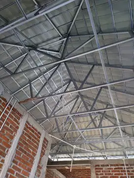 Spesialis Renovasi Atap Lapuk Serahkan Baja Ringan BIMATRUSS GARANSI