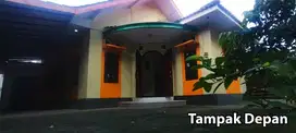 A093 - Rumah Luas Asri Tenang Dekat RS Respira