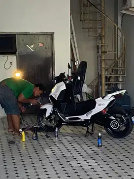 Nano ceramic coating , poles , detailing , salon motor