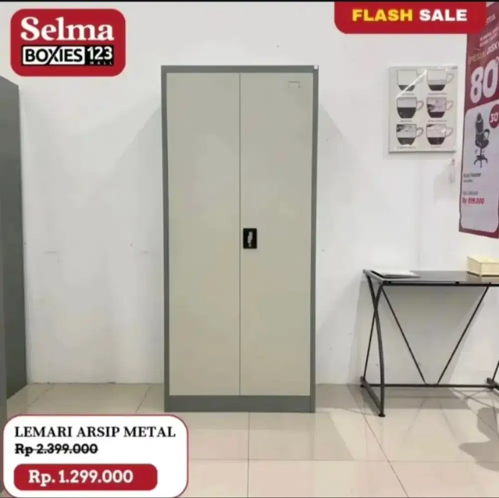 Lemari Kabinet Selma