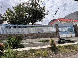 DIJUAL RUMAH HITUNG TANAH DI DHARMAHUSADA