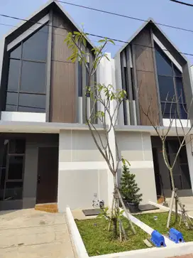 Di jual rumah 2 lantai siap huni free ppn di Tangerang