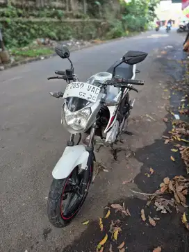 Dijual Yamaha Vixion tahun 2014 surat lengkap pajak hidup panjang