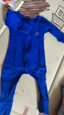Jumpsuit bayi masih bagus