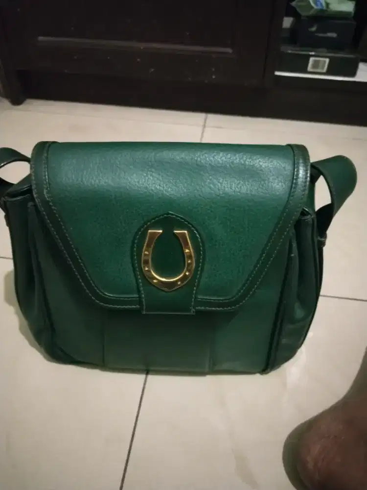 Tas wanita merk Gucci
