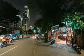 Rumah Turun Harga di Kawasan Ramai Setiabudi