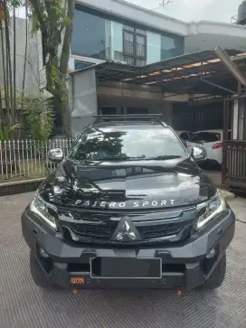 Pajero dakar 2020 black edition