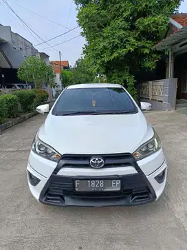 TERMURAHH!! Toyota Yaris G AT 2015 Istimewa