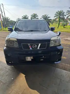 Dijual Nissan Xtrail AT 2005