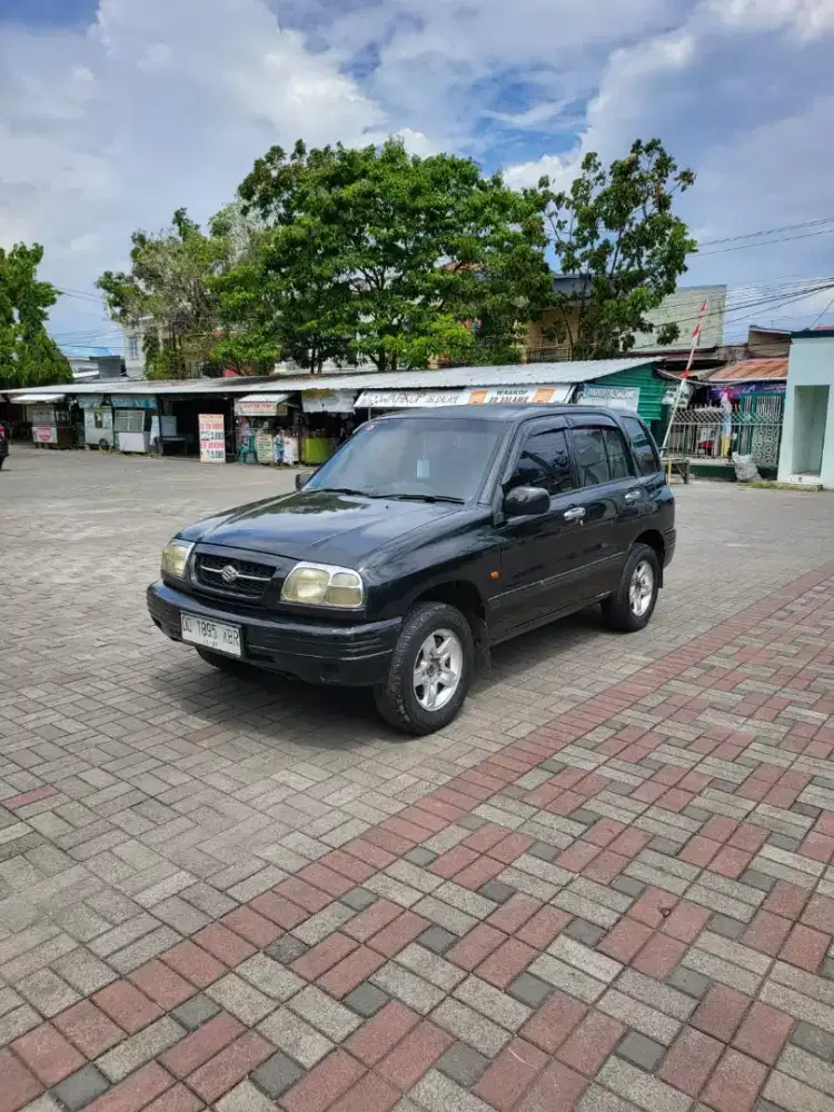 Suzuki Escudo 1.6 manual tahun 2004