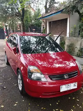 Honda stream 1.7 Automatik Pajak Hidup