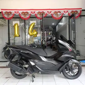 HONDA PCX 160 CBS TAHUN 2021 LIKE NEW
