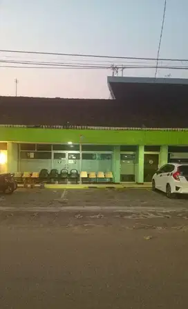 Disewakan Tempat Usaha Lokasi Komersil Duren Sawit, Jakarta Timur
