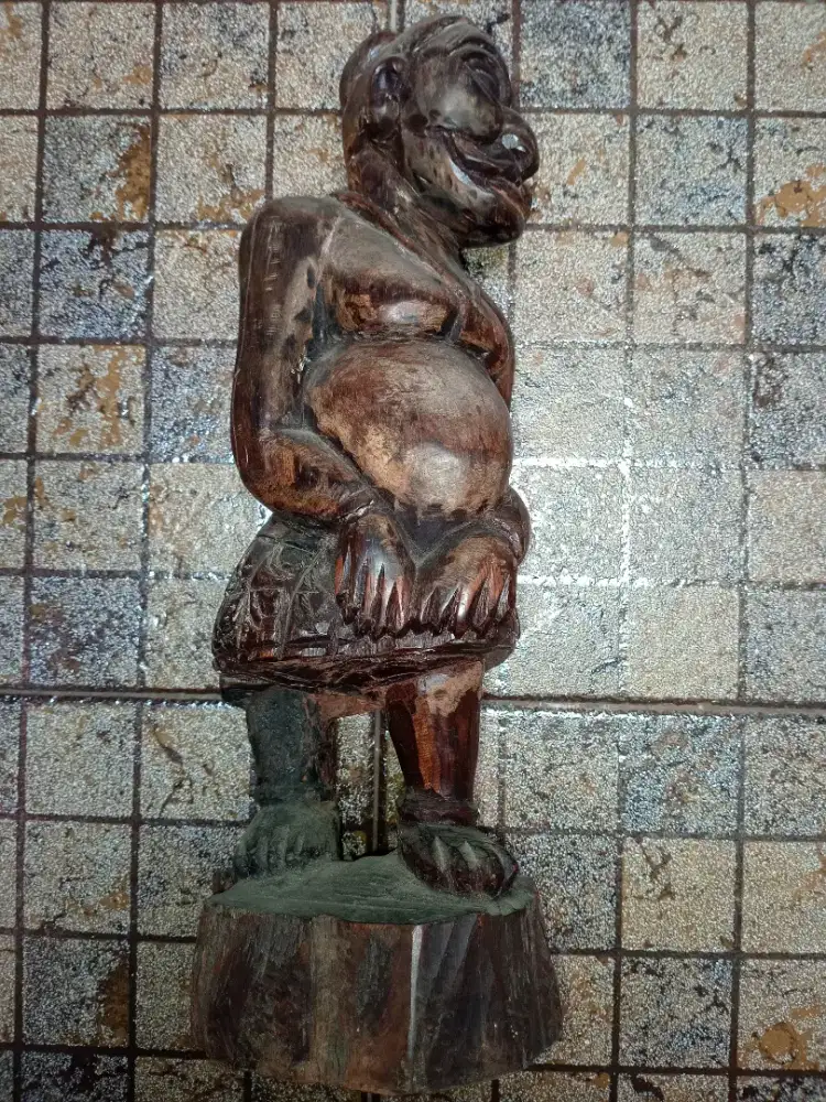 Patung ukiran tangan original Afrika Namibia