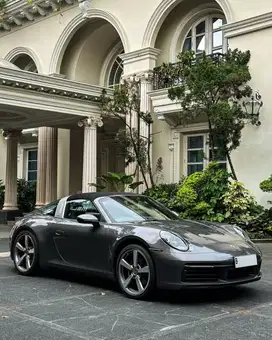 Porsche 911 Targa 4S tahun 2022