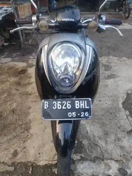 Dijual honda scoopy tahun 2011 B DKI jakarta selatan