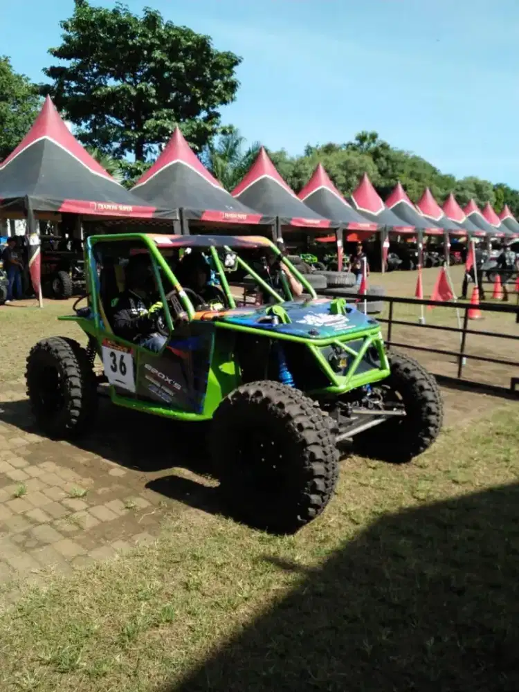 Mobil tubular offroad 4x4 1000 cc