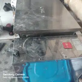 Dijual cepat..mesin pengadon kue..kapasitas 30kg..