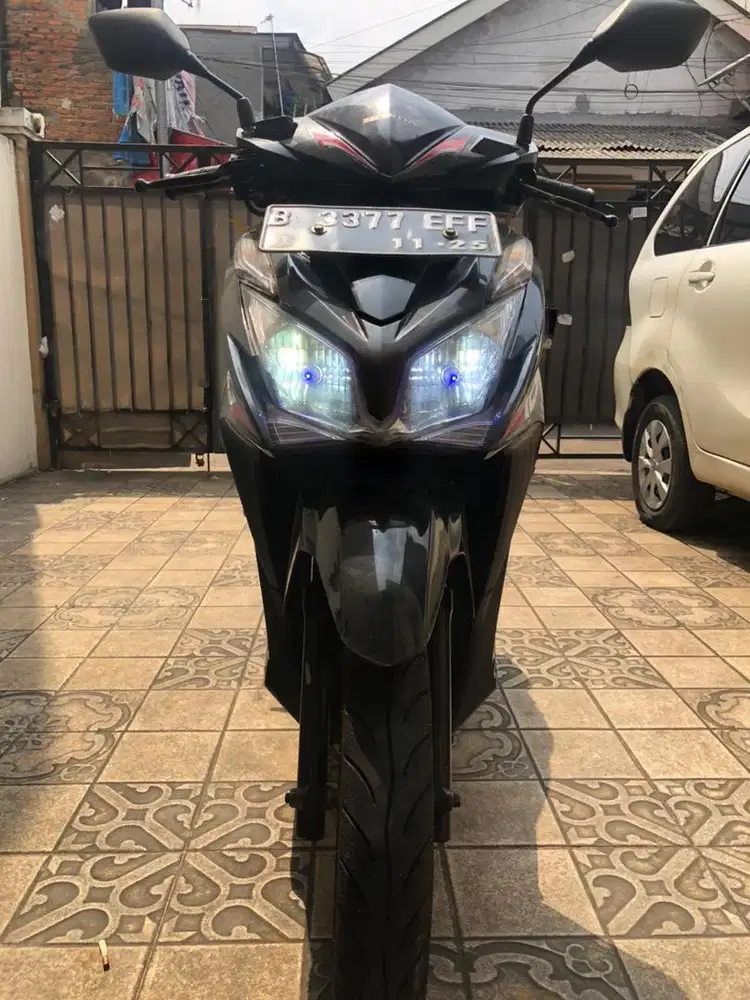 Vario 125 2014 idling stop