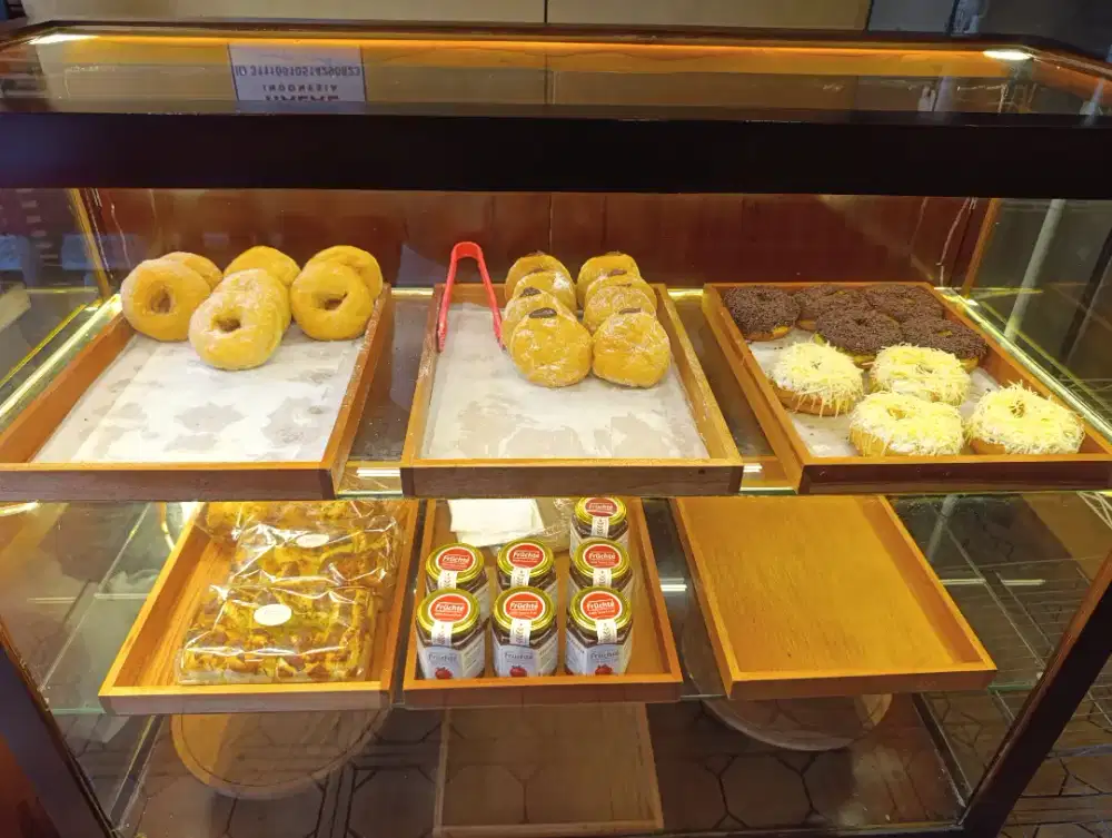 KASIR BAKERY KANTOR PUSAT