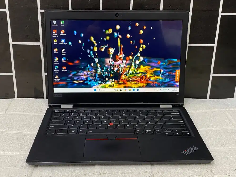 Laptop Lenovo thinkpad L380 yoga non touchcscreen