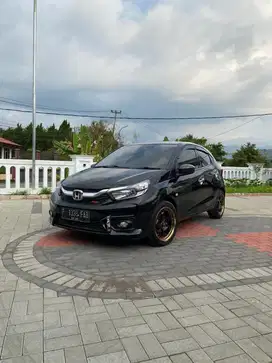 BRIO RS E CVT 2021
